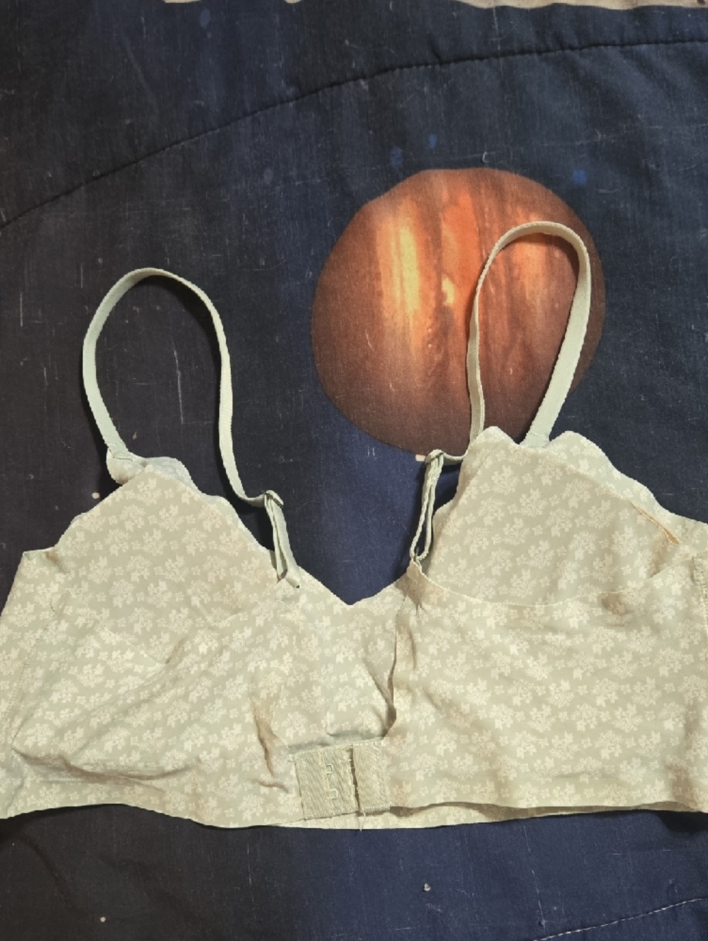 Lucky Brand Cream Floral Wireless Bralette - Picture 2 of 3